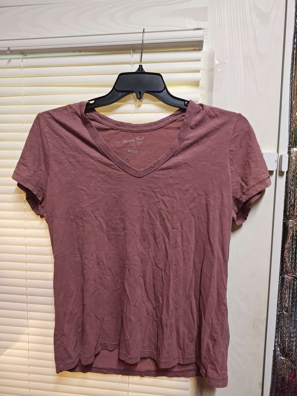 Universal Thread Mauve V-Neck Short Sleeve Tee